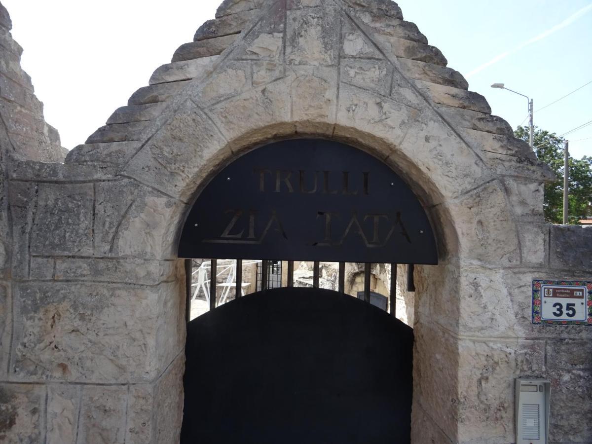 Trulli Di Zia Tata Pension Locorotondo Buitenkant foto