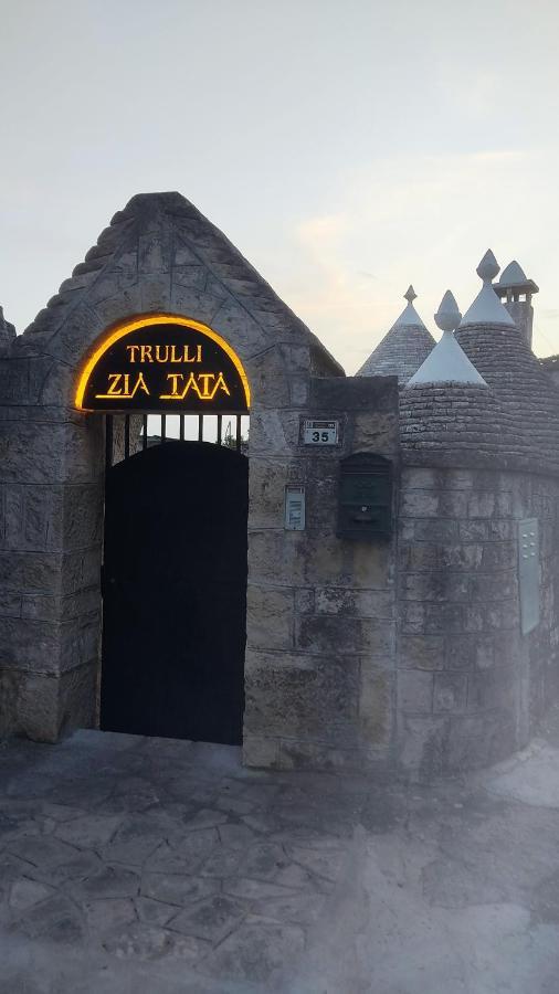Trulli Di Zia Tata Pension Locorotondo Buitenkant foto