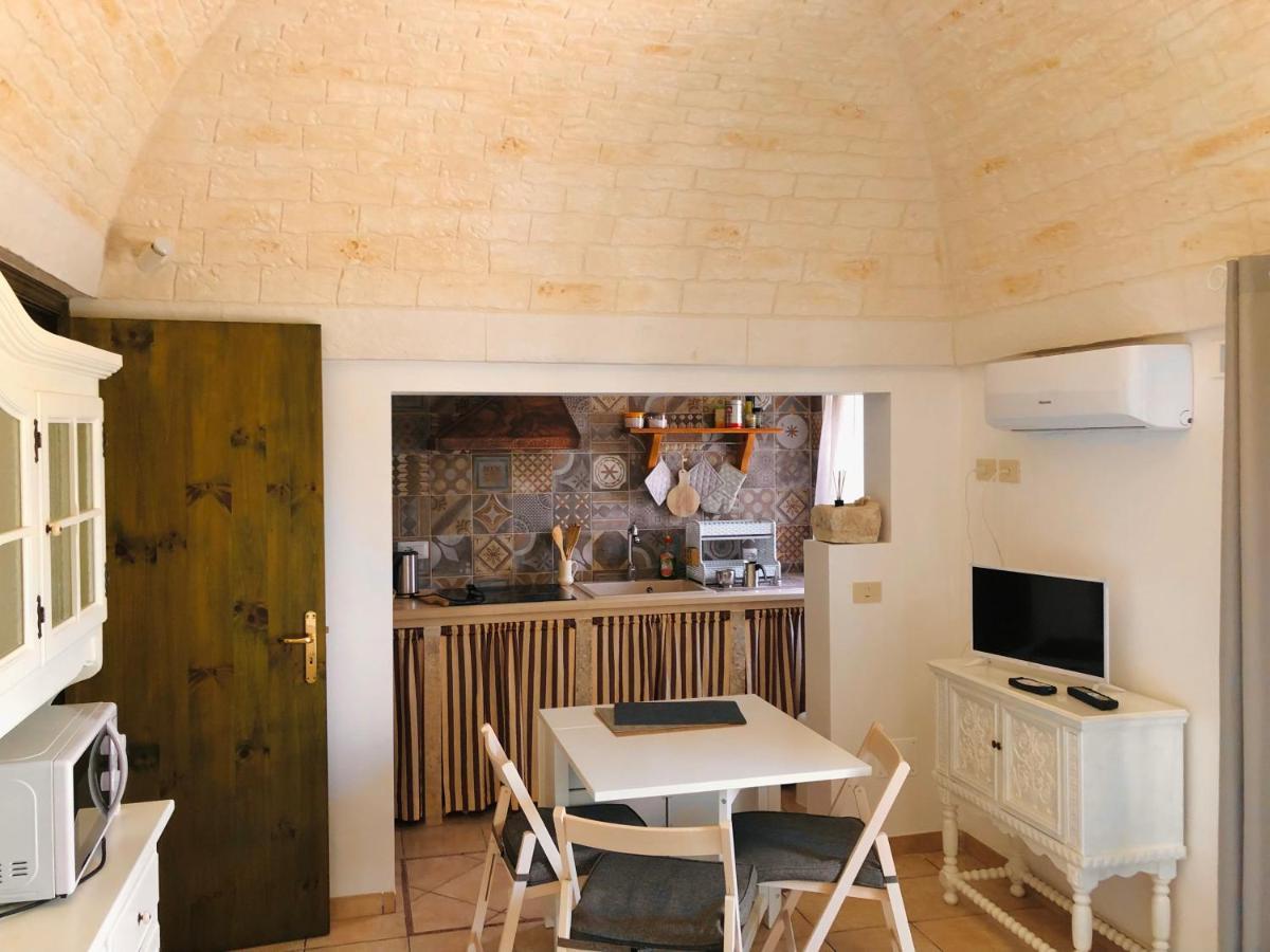 Trulli Di Zia Tata Pension Locorotondo Buitenkant foto
