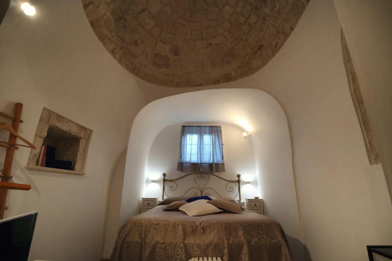 Trulli Di Zia Tata Pension Locorotondo Buitenkant foto